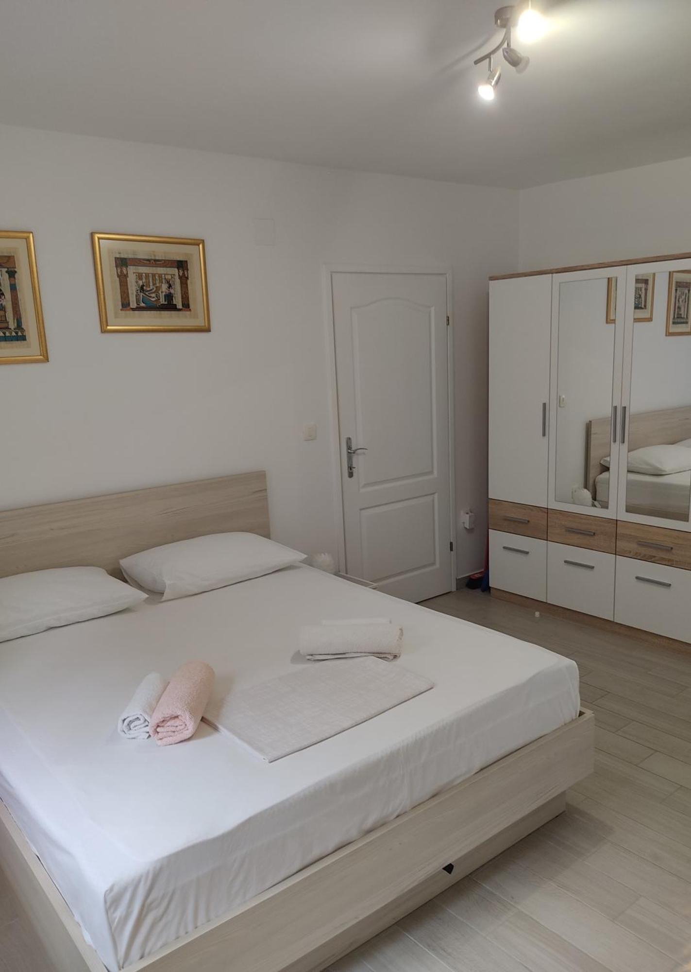 Apartman Mali Tare Korčula Exteriör bild